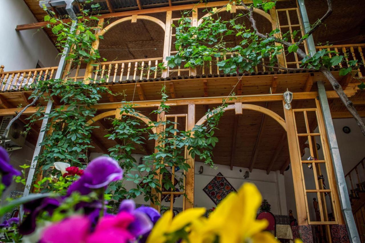 Jahongir Bed & Breakfast Самарканд Екстериор снимка