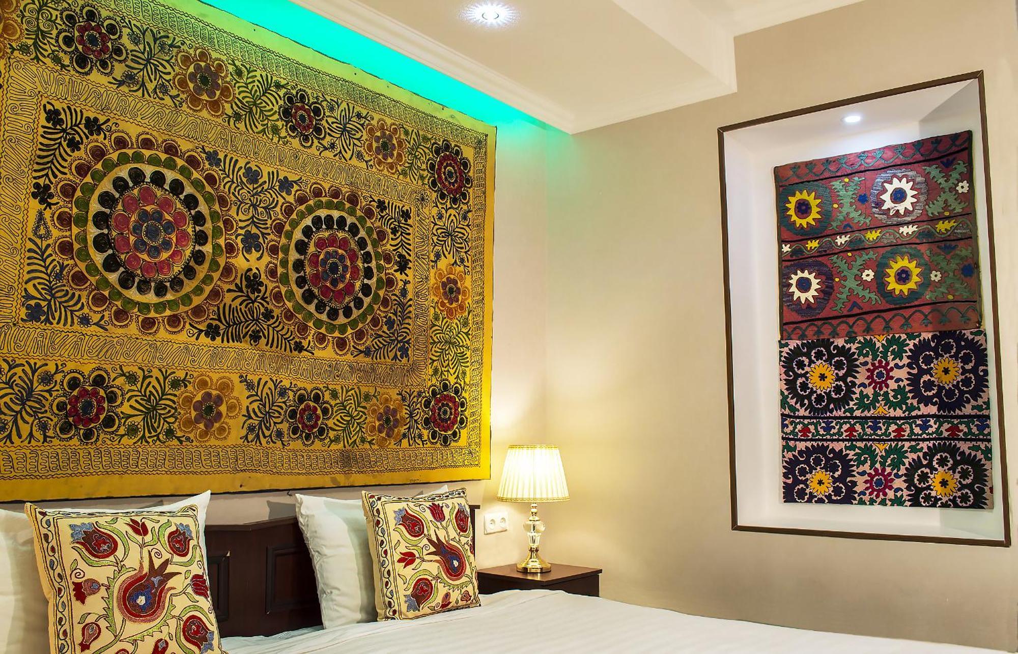 Jahongir Bed & Breakfast Самарканд Екстериор снимка