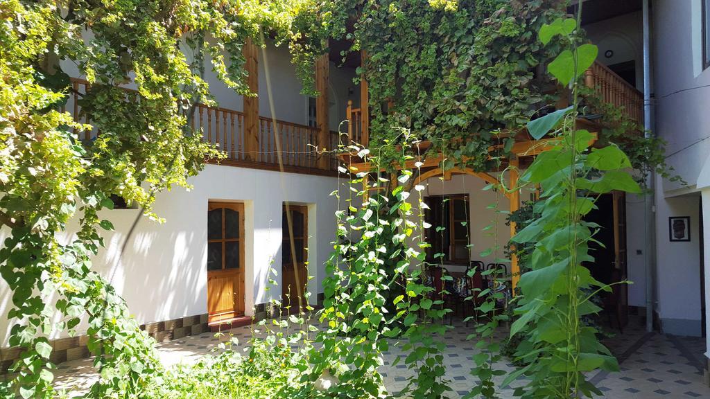 Jahongir Bed & Breakfast Самарканд Екстериор снимка