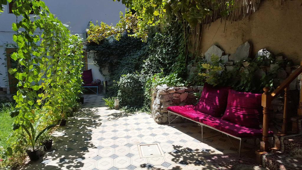 Jahongir Bed & Breakfast Самарканд Екстериор снимка