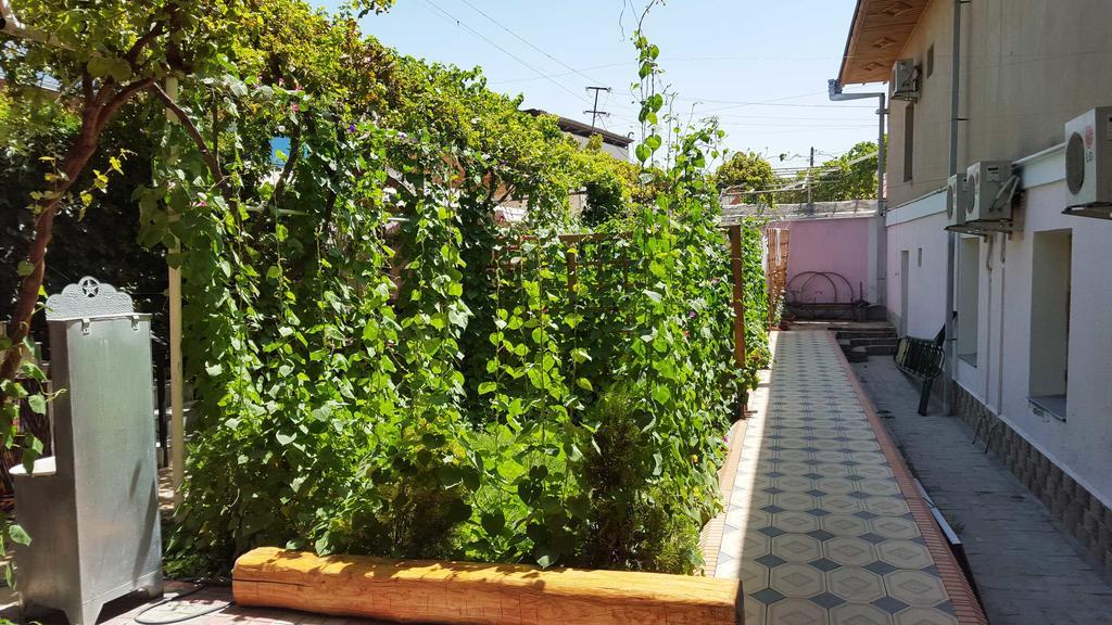 Jahongir Bed & Breakfast Самарканд Екстериор снимка