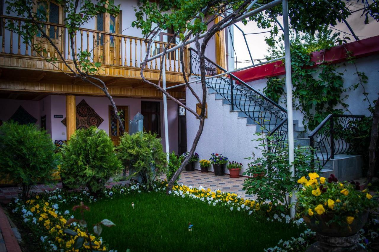 Jahongir Bed & Breakfast Самарканд Екстериор снимка
